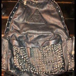 uNIF black back pack